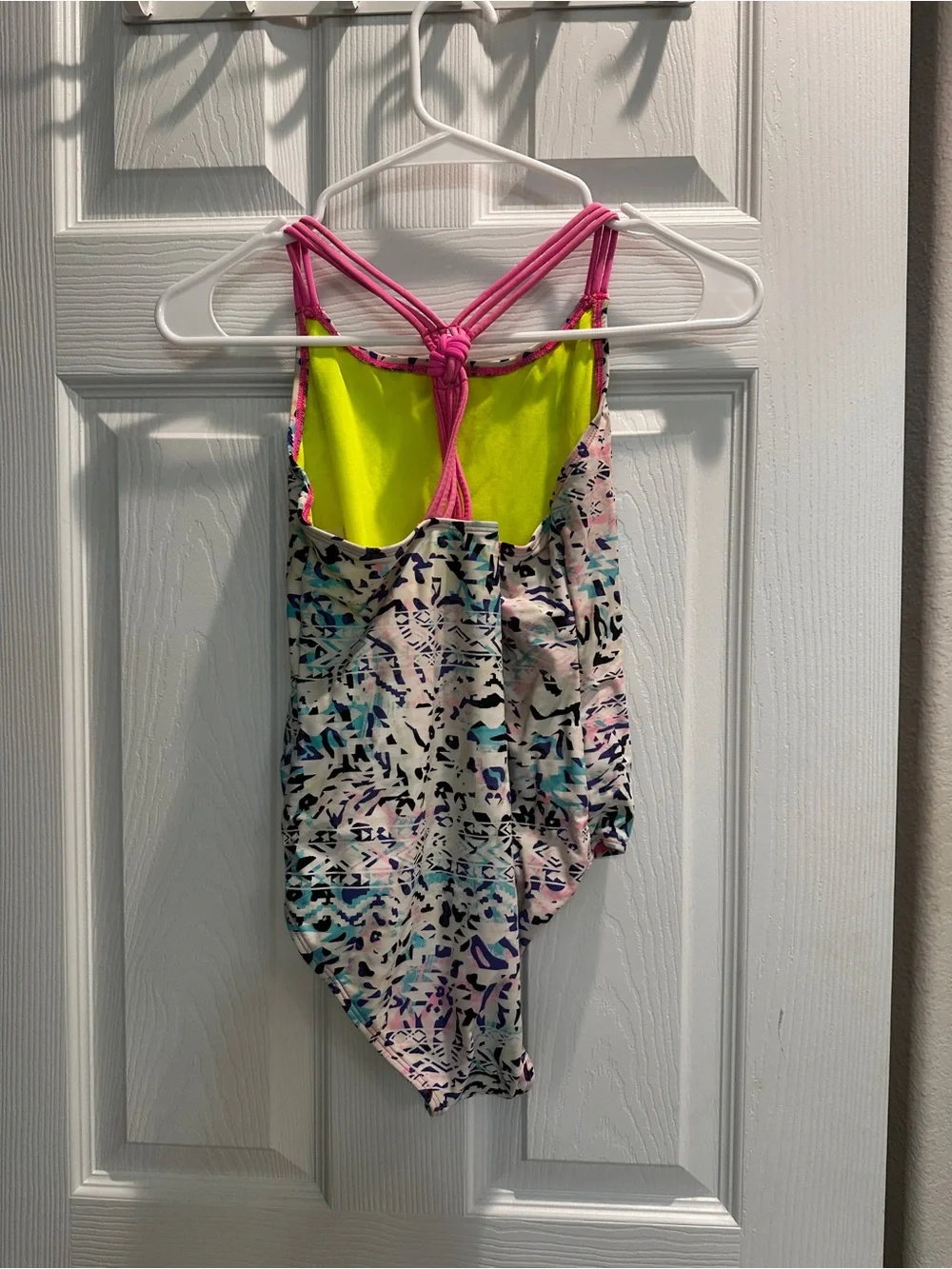 Girls' Multicolor Printed One-Piece Swimsuit with Pink Straps